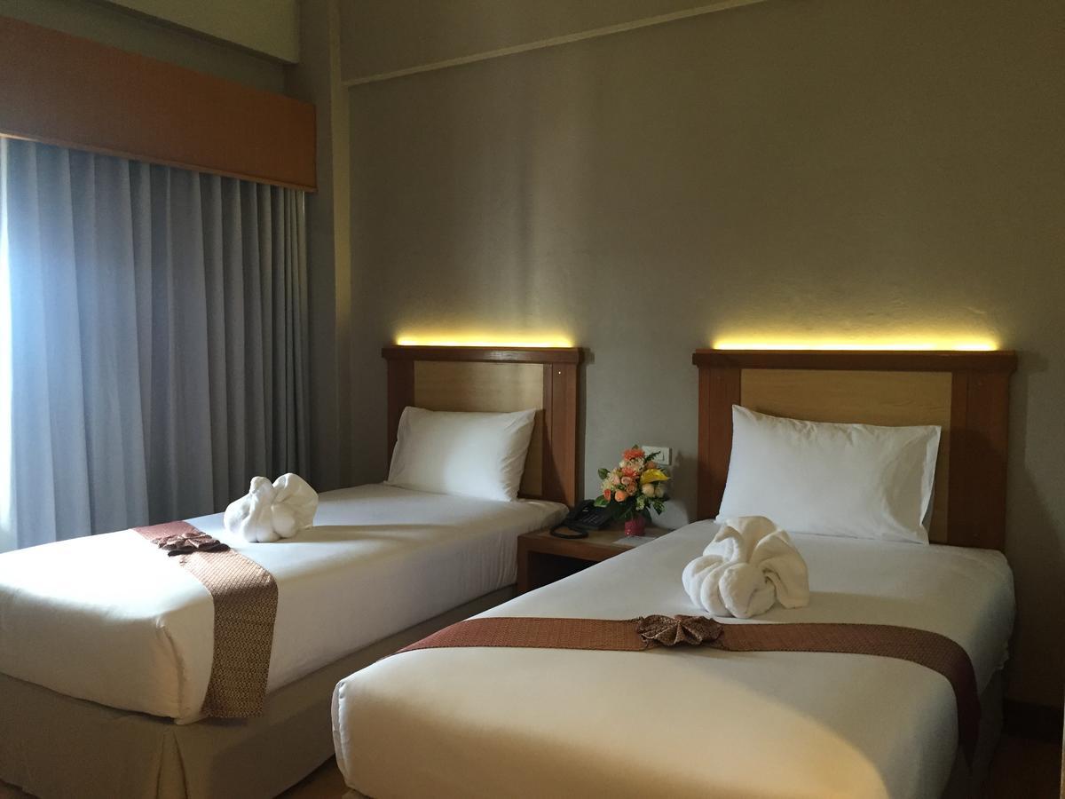 D-One Hotel Hat Yai Exterior photo